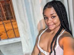 HottyKeyshar - female with black hair webcam at xLoveCam