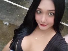 HugeTSCockGoddess from xLoveCam