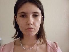HuldaIckert - female with brown hair and  big tits webcam at xLoveCam