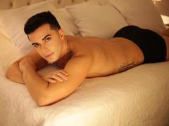HunterParker - male webcam at xLoveCam