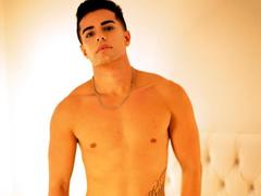 HunterParker from xLoveCam