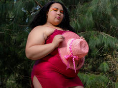 HurrenMatt - female with brown hair and  big tits webcam at xLoveCam