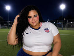 HurrenMatt - female with brown hair and  big tits webcam at xLoveCam