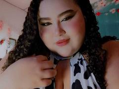 HurrenMatt - female with brown hair and  big tits webcam at xLoveCam