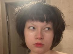 HyldaShirl from xLoveCam