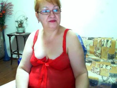Nennsy40 - female with brown hair and  small tits webcam at ImLive