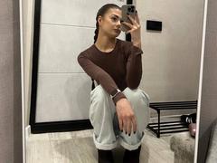 HyonGrillette - female webcam at xLoveCam