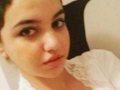 LuciaHunt - female with black hair and  big tits webcam at LiveJasmin