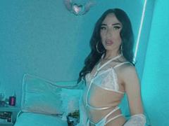 IAmCataleya from xLoveCam