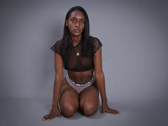 IbyMiller from xLoveCam