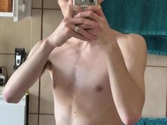 IceRagottiX - male webcam at xLoveCam