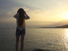 IhalyxCree - female with brown hair and  small tits webcam at xLoveCam