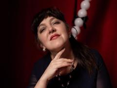 IllusionGold - female with black hair and  big tits webcam at xLoveCam