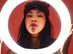 InannaIsshtar - female webcam at xLoveCam