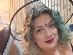 IndiGoth - female with black hair webcam at xLoveCam