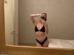 IndyVi from xLoveCam