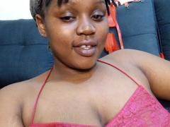 InfinityCouple from xLoveCam