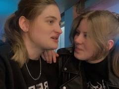 IngaFoxy - female webcam at xLoveCam