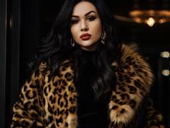 InkedFaye - female with black hair webcam at xLoveCam