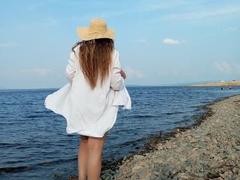 InnaGlory - female with brown hair and  small tits webcam at xLoveCam