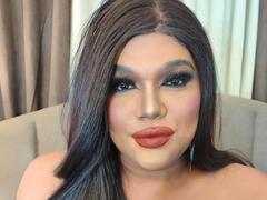 InsatiableSexQueen - shemale webcam at xLoveCam