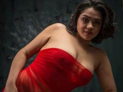 IntiAmor - female with brown hair and  big tits webcam at xLoveCam