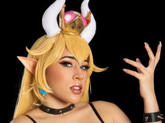 IsabellaYork - female with red hair and  big tits webcam at LiveJasmin