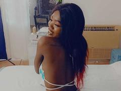 IrahHotie - female webcam at xLoveCam