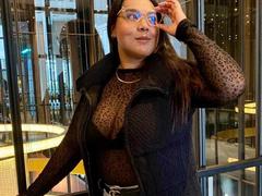 IrinaBu - female webcam at xLoveCam