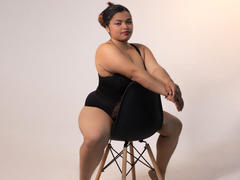 IrinaFory - female with black hair and  small tits webcam at xLoveCam