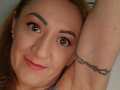 Irina-Faust-hot - blond female webcam at xLoveCam