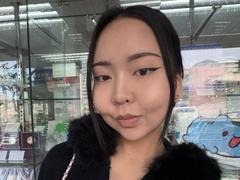 IrisDommer - female with brown hair webcam at xLoveCam