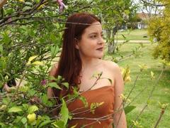 IrisJons - female webcam at xLoveCam