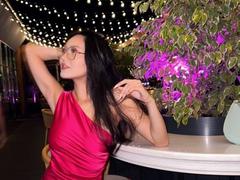 IrisNightingale from xLoveCam