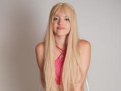 HannahLaurent - female with red hair webcam at LiveJasmin