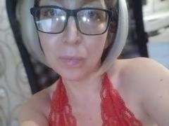 IrunchaArt - blond female with  small tits webcam at xLoveCam