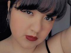 IsaAndCaro - female webcam at xLoveCam
