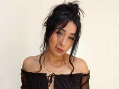IsaabellaRusso - female with  big tits webcam at xLoveCam