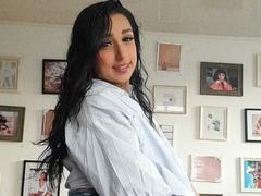 IsaabellaRusso - female with  big tits webcam at xLoveCam