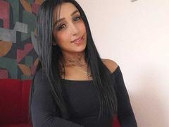 IsaabellaRusso - female with  big tits webcam at xLoveCam