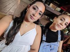 IsabelaAndAlahia - female webcam at xLoveCam