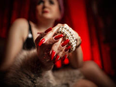 IssabelaBella - blond female with  small tits webcam at LiveJasmin