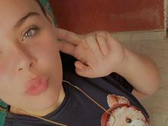 IsabelaCurvy - blond female with  big tits webcam at xLoveCam