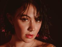 IsabellaArias - female with brown hair webcam at xLoveCam