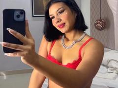 IsabellaDuque - female with black hair and  big tits webcam at xLoveCam