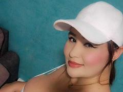 IsabellaHotest - female with brown hair and  big tits webcam at xLoveCam