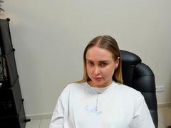 IsabellaKoul from xLoveCam