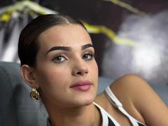 IsabellaMichelle - female with black hair and  small tits webcam at xLoveCam