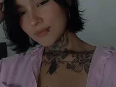 KaoriBlue - female with black hair and  big tits webcam at LiveJasmin