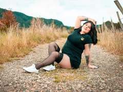 IsabellaRoshe - female with red hair and  big tits webcam at xLoveCam